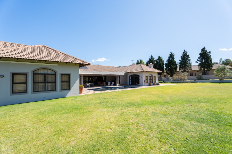 6 Bedroom Property for Sale in Klein Zevenwacht Western Cape